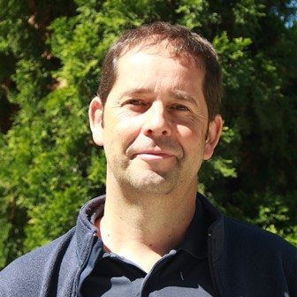 Prof. Adri&aacute;n Hierro Cano